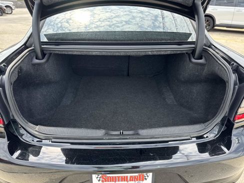 Used 2023 Dodge Charger SXT RWD image 8