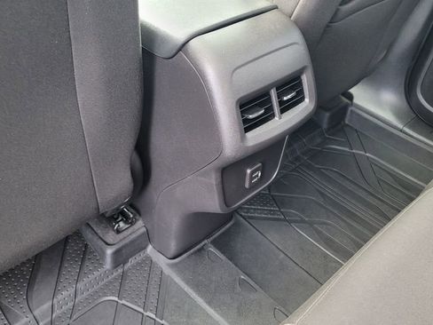 Used 2024 Chevrolet Equinox LT w/ LPO, Floor Liner Package image 27