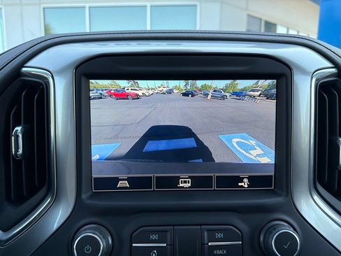 Used 2021 Chevrolet Silverado 1500 LTZ w/ LTZ Premium Package AWD/4WD image 15