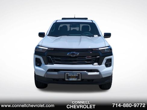 New 2026 Chevrolet Colorado Z71 w/ Midnight Edition AWD/4WD image 2