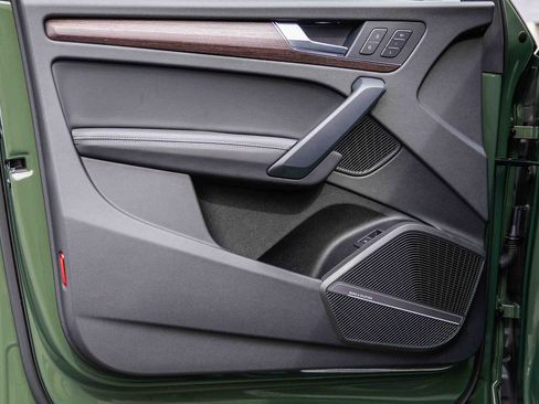 Certified 2024 Audi Q5 2.0T Premium Plus w/ Premium Plus Package image 23