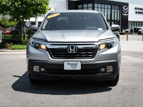 Used 2017 Honda Ridgeline RTL image 3