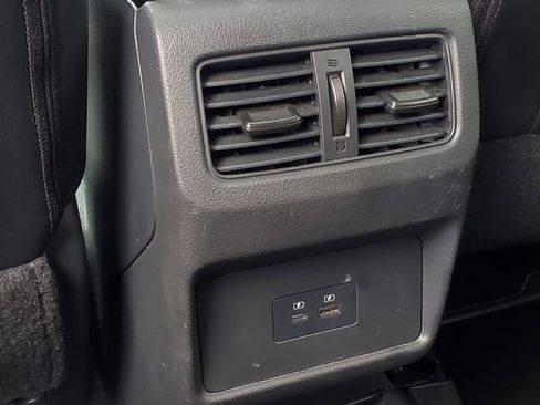 Used 2023 Nissan Rogue SL AWD/4WD image 23
