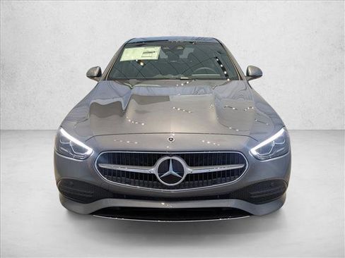 Used 2025 Mercedes-Benz C 300 4MATIC Sedan image 5