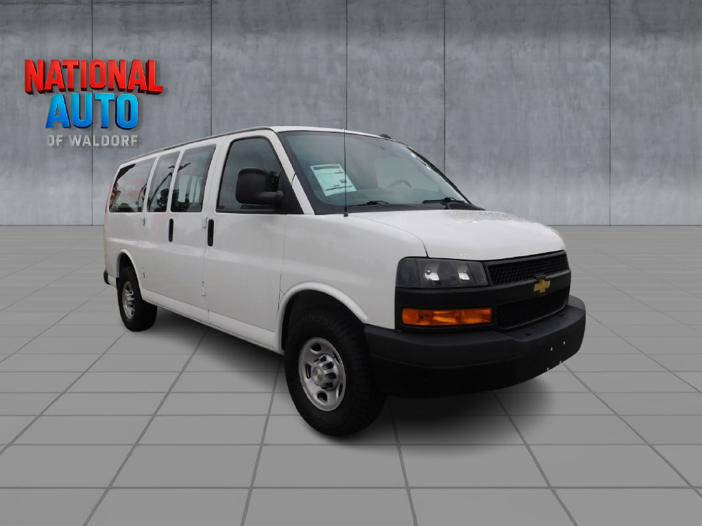 Used 2020 Chevrolet Express 2500 w/ Driver Convenience Package RWD image 1