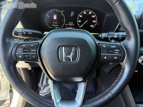 Used 2023 Honda CR-V Sport image 17