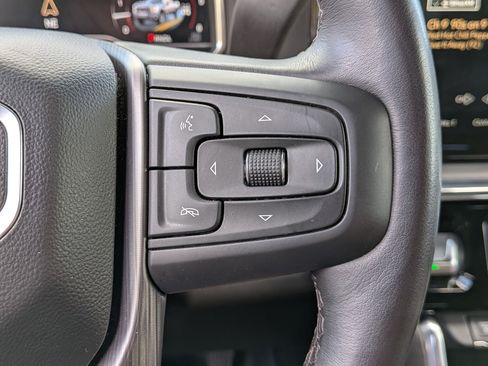 Used 2025 GMC Sierra 2500 Denali Ultimate w/ Max Trailering Package AWD/4WD image 17