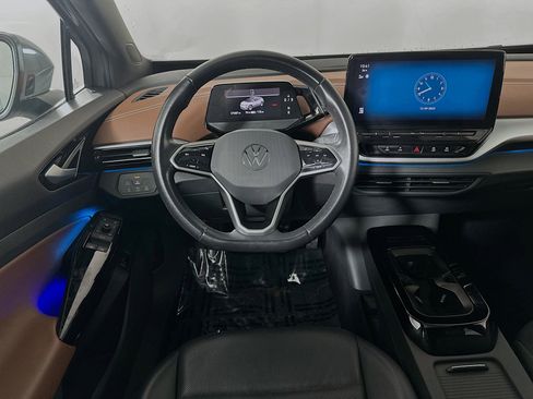 Used 2021 Volkswagen ID.4 Pro S w/ Gradient Package image 21