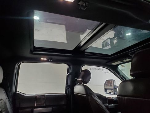 Used 2017 Ford F250 Platinum w/ Platinum Ultimate Package image 22