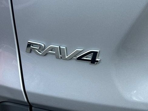 Certified 2024 Toyota RAV4 LE FWD image 31