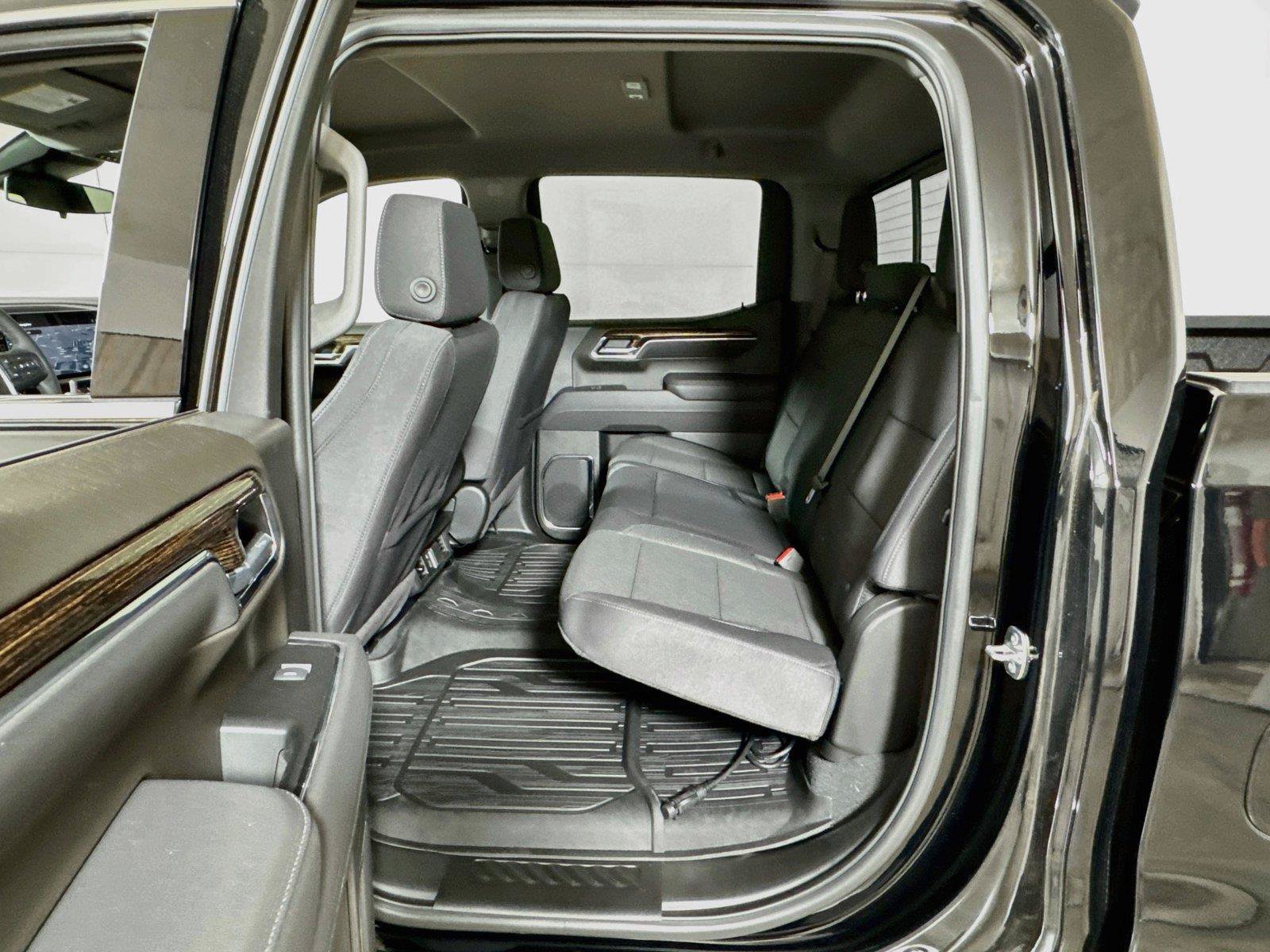 New 2026 GMC Sierra 1500 SLE AWD/4WD image 13