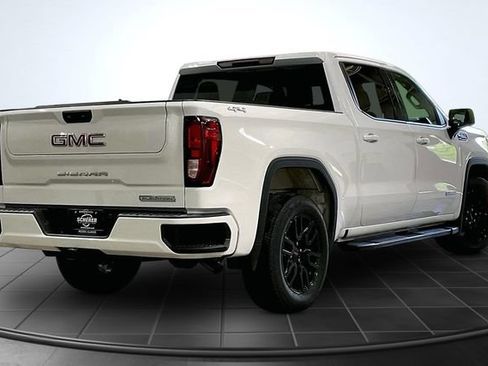 Used 2025 GMC Sierra 1500 Elevation AWD/4WD image 2