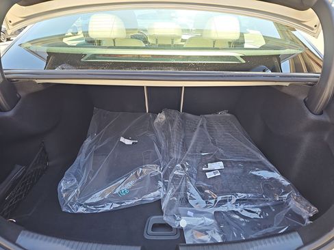 Certified 2025 Mercedes-Benz C 300 Sedan image 14