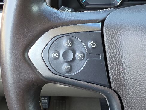 Used 2019 Chevrolet Tahoe LT RWD image 24