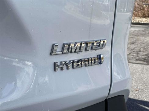 Used 2023 Toyota RAV4 Limited image 12