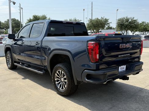 Used 2020 GMC Sierra 1500 AT4 w/ AT4 Premium Package AWD/4WD image 7