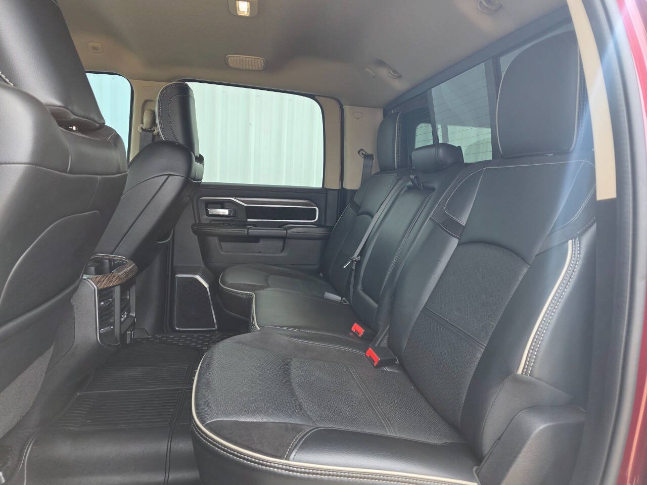 Used 2021 RAM 2500 Laramie AWD/4WD image 32