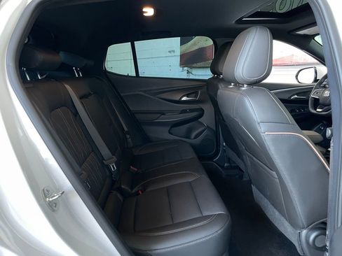 Used 2026 Buick Envista Avenir image 19