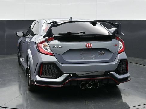 Used 2019 Honda Civic Type R image 7