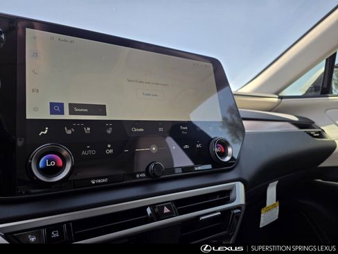 New 2026 Lexus RX 450h AWD image 17