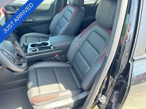 New 2026 Chevrolet Equinox RS w/ Convenience Package III FWD image 11