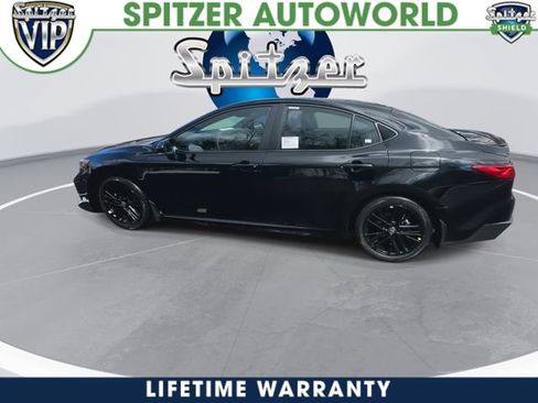 New 2026 Toyota Camry SE image 6