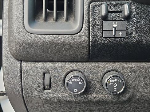 Used 2019 Chevrolet Colorado ZR2 AWD/4WD image 50