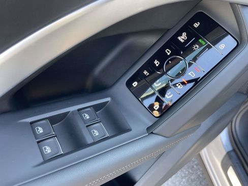 Certified 2025 Audi Q5 Premium AWD/4WD image 16