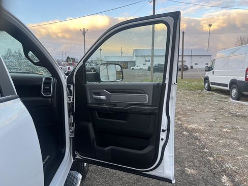 Used 2021 RAM 2500 Big Horn image 20
