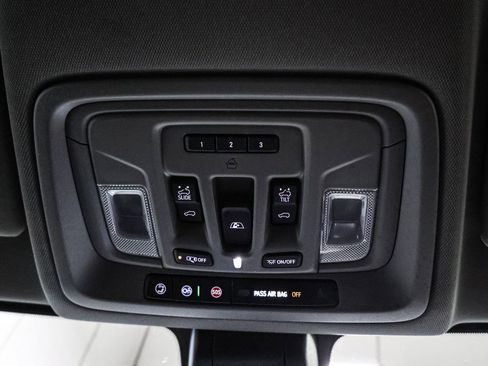 Used 2020 GMC Sierra 1500 Denali w/ Denali Ultimate Package image 36