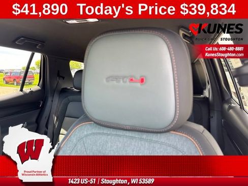 New 2026 GMC Terrain AT4 AWD/4WD image 15