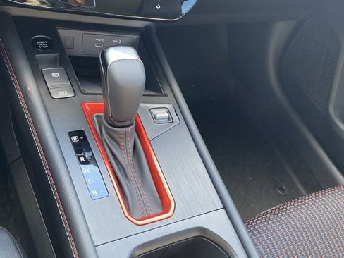 New 2026 Nissan Kicks SR image 23