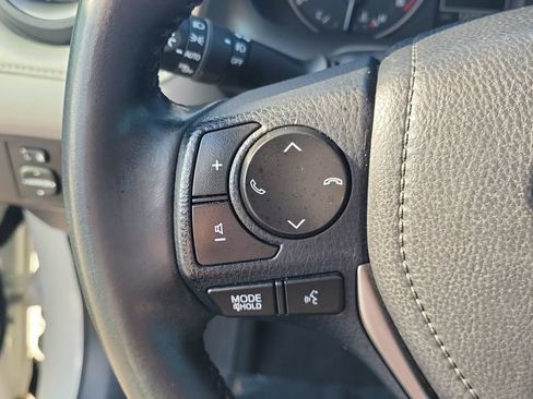 Used 2018 Toyota RAV4 XLE AWD/4WD image 21