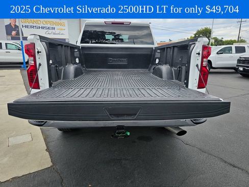 Used 2025 Chevrolet Silverado 2500 LT w/ Convenience Package AWD/4WD image 16
