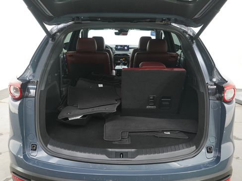 Used 2023 MAZDA CX-9 Carbon Edition image 9