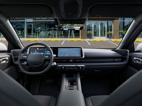New 2025 Hyundai Ioniq 6 SEL RWD image 11