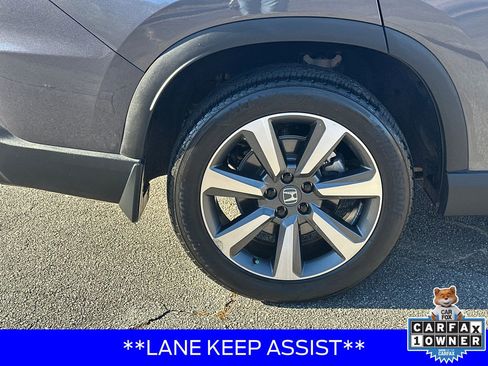 Used 2025 Honda Pilot Elite image 17