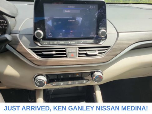 Certified 2023 Nissan Altima 2.5 SV AWD/4WD image 10