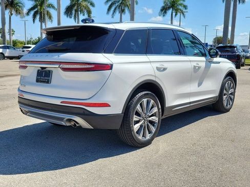 Certified 2022 Lincoln Corsair Reserve w/ Equipment Group 201A image 6