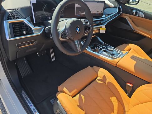 New 2027 BMW X7 xDrive40i w/ M Sport Package AWD/4WD image 9