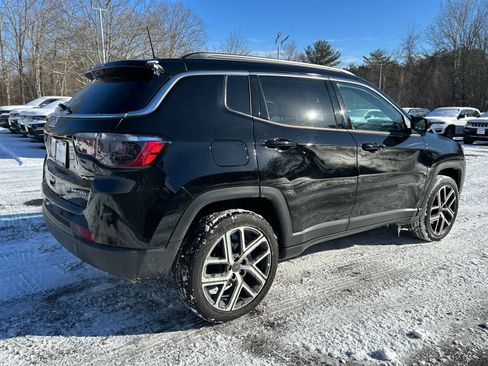 Used 2025 Jeep Compass Limited w/ Sun & Sound Group image 7