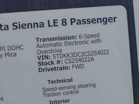 Used 2012 Toyota Sienna LE w/ Towing Pkg FWD image 28
