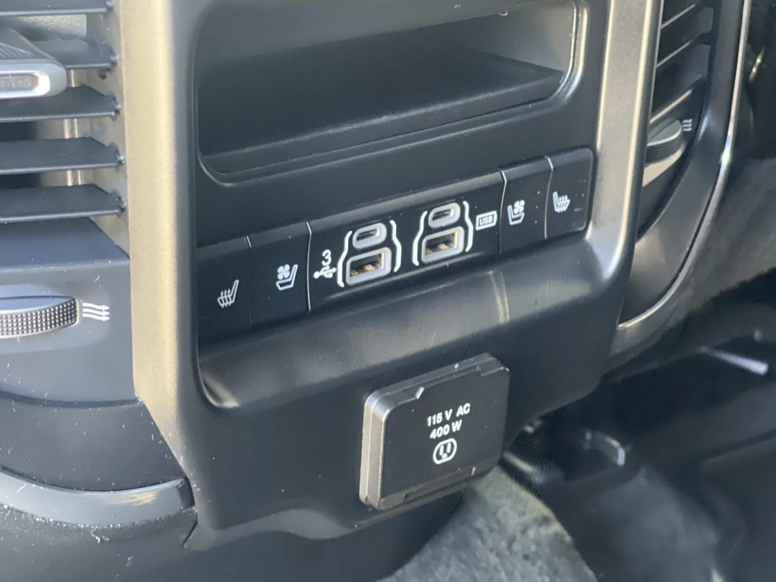 Used 2020 RAM 1500 Limited RWD image 13