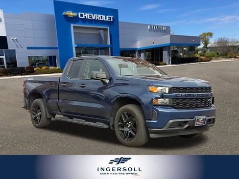 Used 2022 Chevrolet Silverado 1500 Custom w/ LPO, Blackout Package image 1