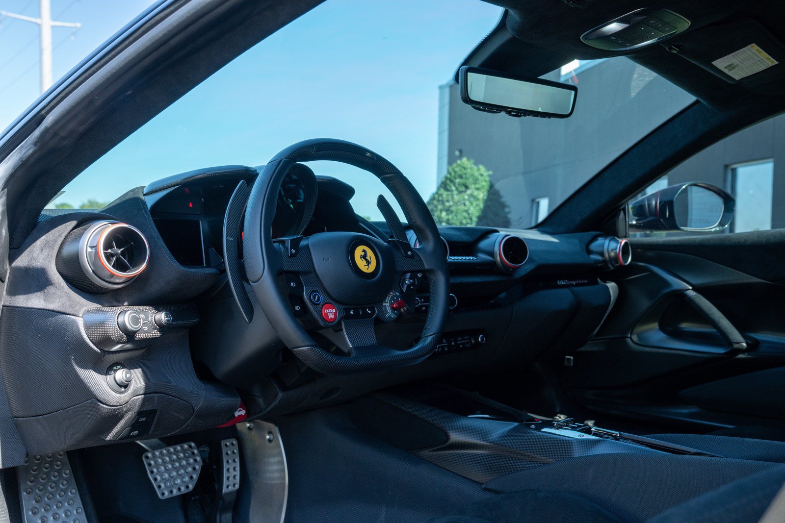 Used 2022 Ferrari 812 Competizione RWD image 32