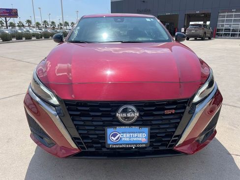 Used 2024 Nissan Altima 2.5 SR w/ SR Premium Package image 6