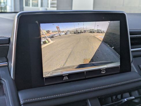 Used 2022 GMC Yukon AT4 image 17