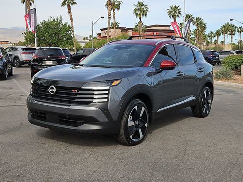 Used 2026 Nissan Kicks SR image 2