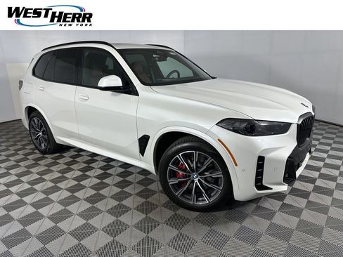 New 2026 BMW X5 xDrive40i w/ M Sport Package AWD/4WD image 1