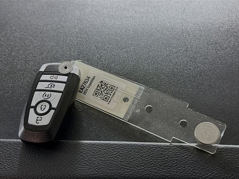 Used 2024 Ford Expedition Max XLT image 33